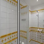 Luxury El Duque Apartman