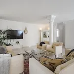 Luxury El Duque Appartement