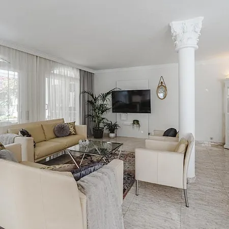 Appartamento Luxury El Duque *
