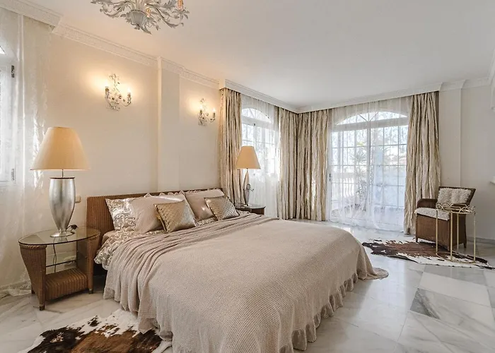 Luxury El Duque Апартаменти Адехе